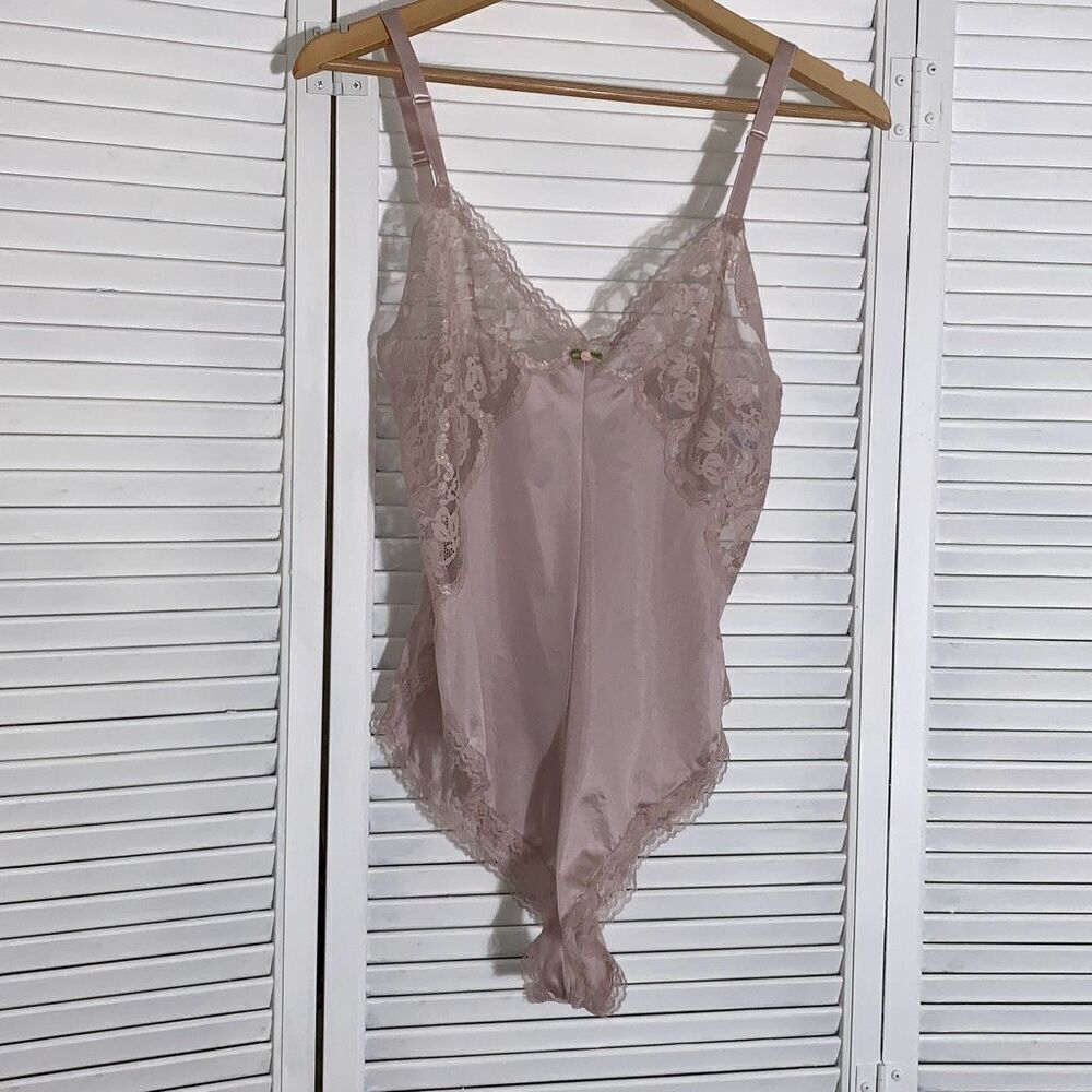 Vintage Dusty Rose Sheer‎ Lace Teddy Bodysuit Women’s Size 34